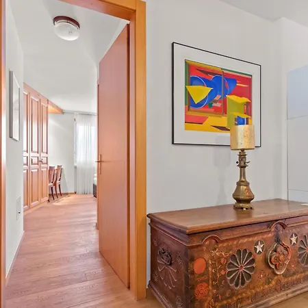 Magnifique Au Centre De